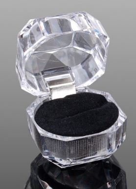 C24 Small Black Single Ring Gift Box