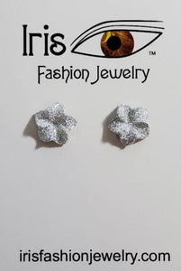 AZ1564 Smaller Silver Glitter Flower Earrings