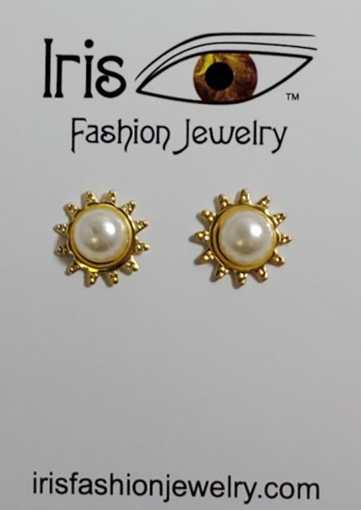 AZ644 Gold Sunburst Pearl Earrings