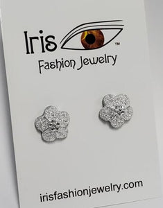 E187 Silver Crinkle Flower Design Earrings