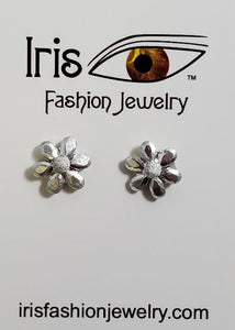 AZ201 Silver Flower Earrings